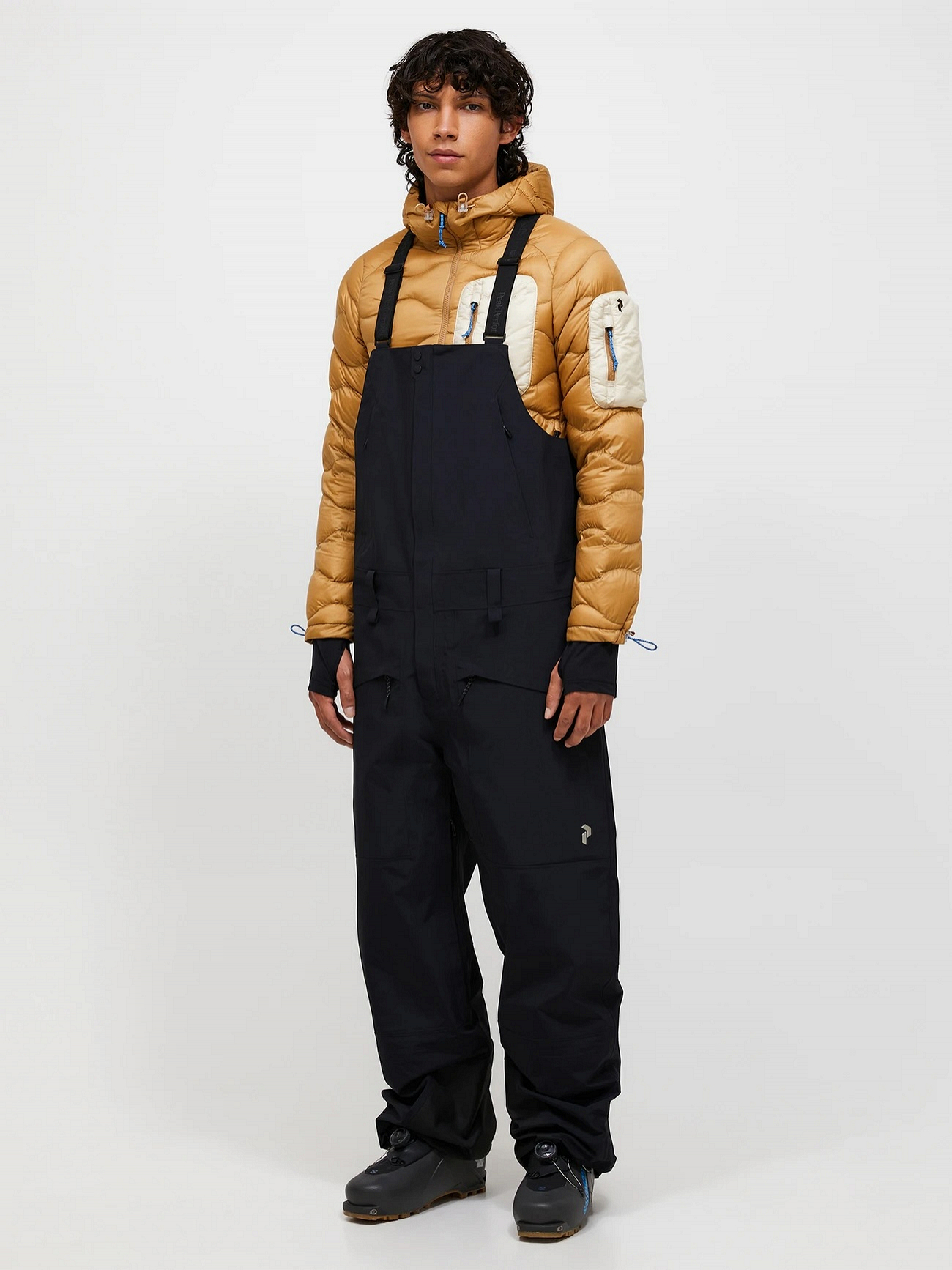 M Edge 3L Bib Pants (FW25) - Peak Performance Whistler